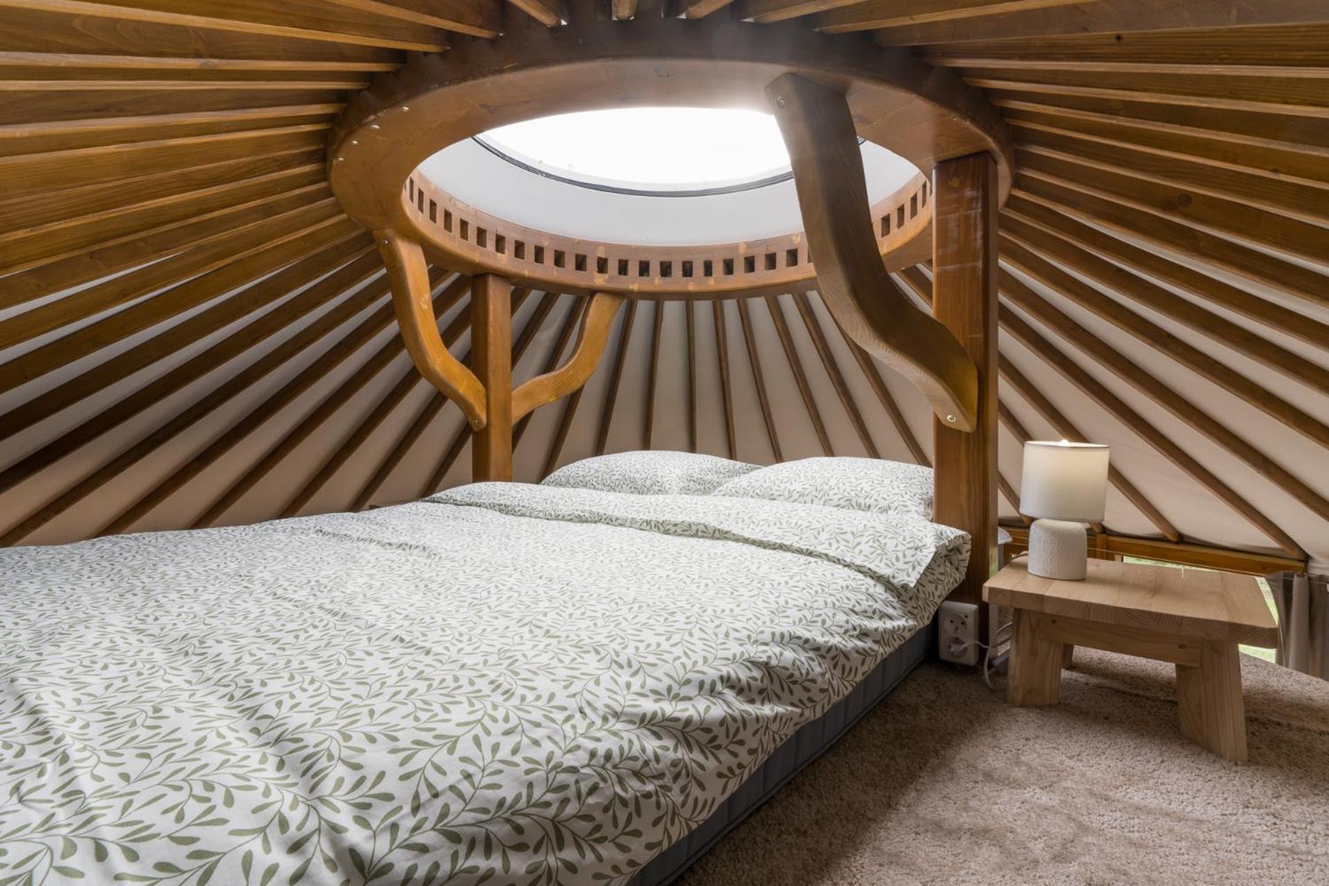 Gorski Glamping - Caloroczne Jurty Z Widokiem Tylmanowa エクステリア 写真